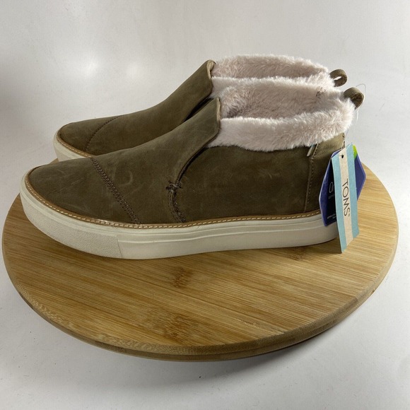 TOMS Shoes - Toms Paxton Slip On Shoes Brown Suede Sherpa Lined Women’s SZ 7.5